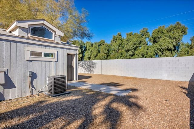 5898 Sassy Rose Drive, Las Vegas, NV 89122