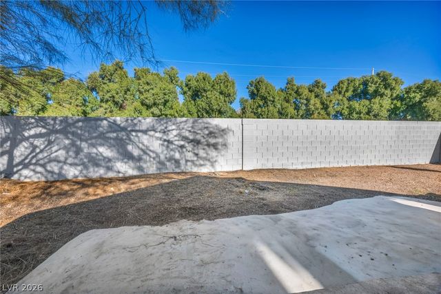 5898 Sassy Rose Drive, Las Vegas, NV 89122