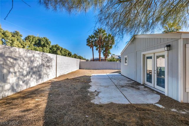 5898 Sassy Rose Drive, Las Vegas, NV 89122