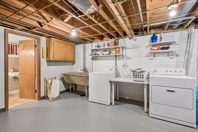 10643 Vessey Road, Bloomington, MN 55437