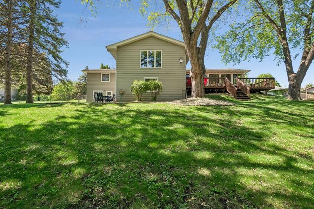10643 Vessey Road, Bloomington, MN 55437