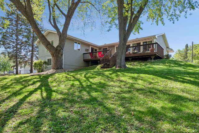 10643 Vessey Road, Bloomington, MN 55437