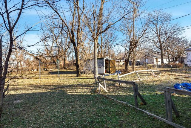 610 W Osie St, Wichita, KS 67213