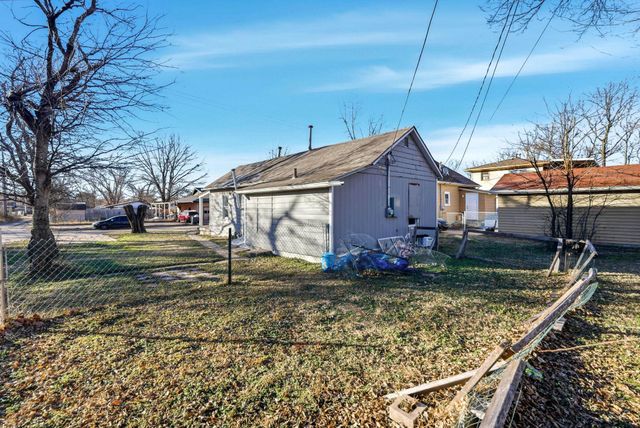 610 W Osie St, Wichita, KS 67213