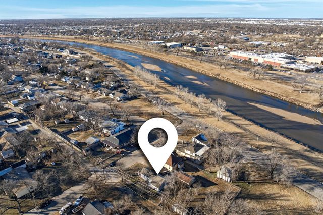 610 W Osie St, Wichita, KS 67213