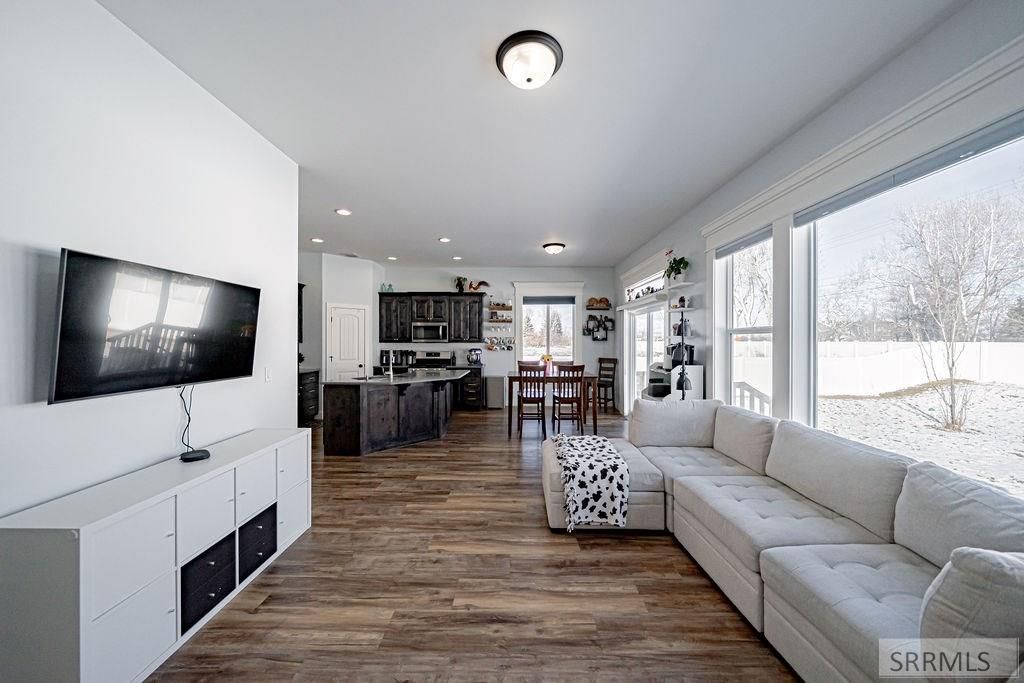 Image 10 of property listing at 6601 Bedford Ave, Idaho Falls, ID 83402