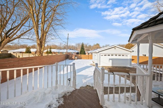 255 N River Road, Waterville, OH 43566