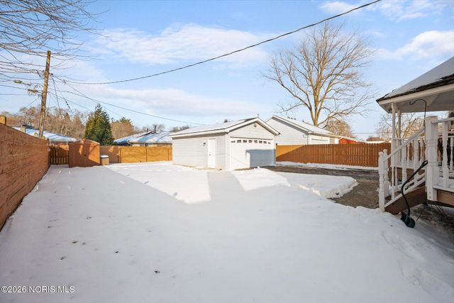 255 N River Road, Waterville, OH 43566