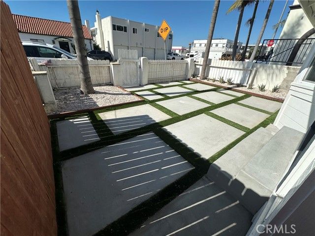 934 Manhattan Avenue, Hermosa Beach, CA 90254