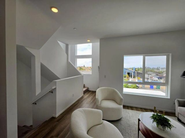 4966 Ocean View Boulevard, San Diego, CA 92113