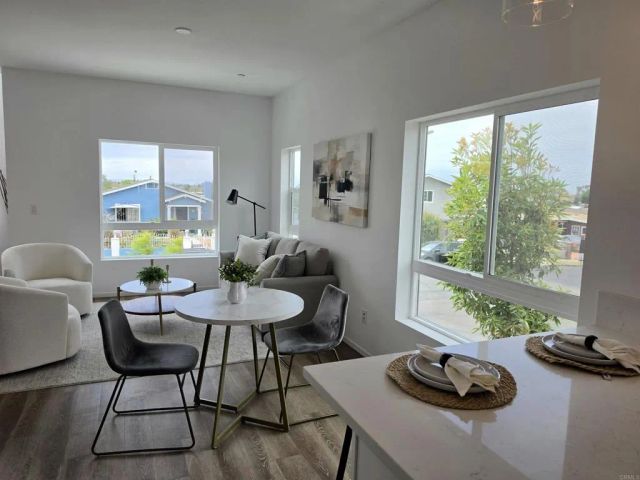 4966 Ocean View Boulevard, San Diego, CA 92113