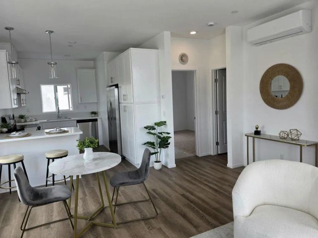 4966 Ocean View Boulevard, San Diego, CA 92113