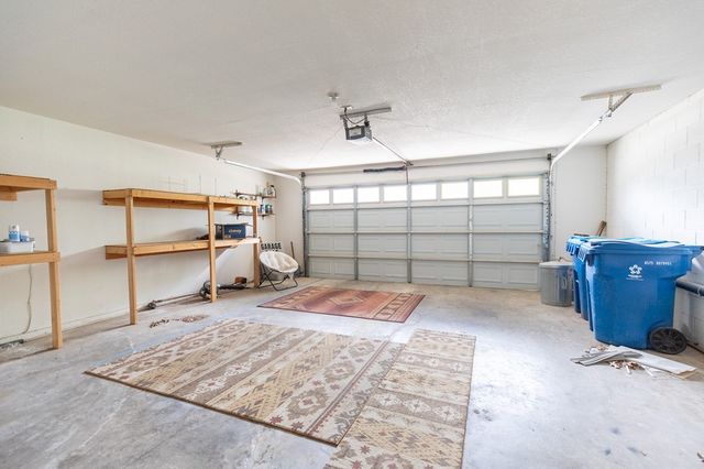 802 Lois St, Kerrville, TX 78028