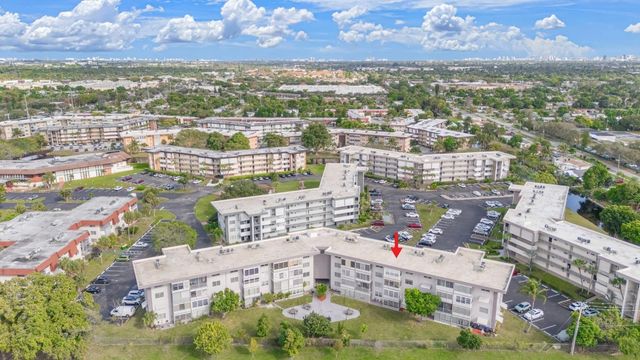 2881 NW 47th Terrace 103, Lauderdale Lakes, FL 33313