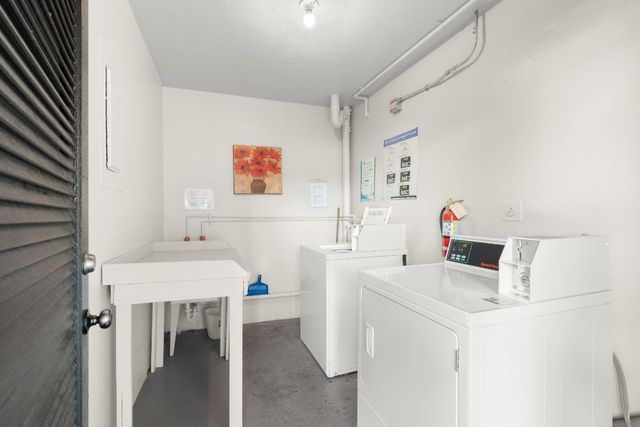 2881 NW 47th Terrace 103, Lauderdale Lakes, FL 33313