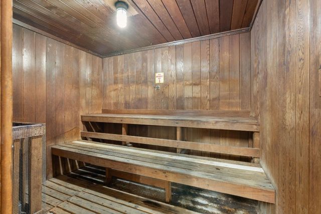 2881 NW 47th Terrace 103, Lauderdale Lakes, FL 33313