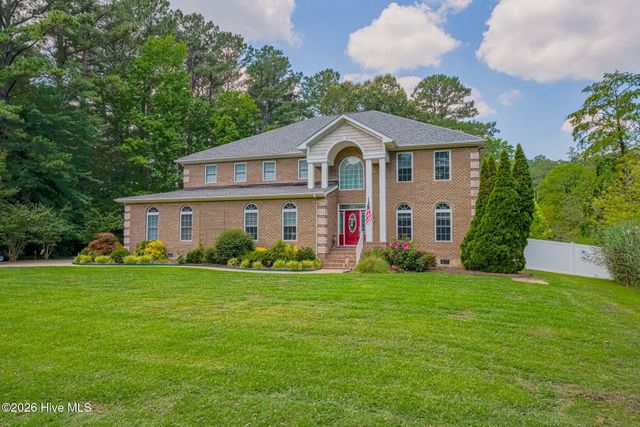 906 Broomfield Trail, Elizabeth City, NC 27909
