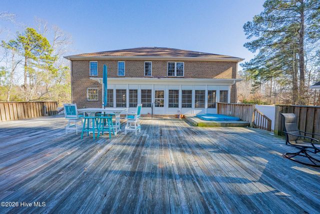 906 Broomfield Trail, Elizabeth City, NC 27909