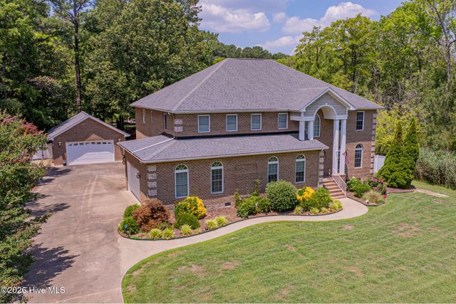 906 Broomfield Trail, Elizabeth City, NC 27909