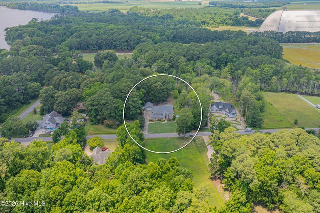 906 Broomfield Trail, Elizabeth City, NC 27909