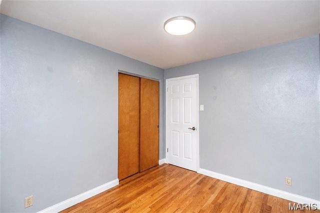 9904 Markhall Lane, St Louis, MO 63123