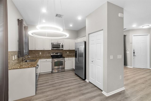 10555 Cocobolo Way, Boynton Beach, FL 33437