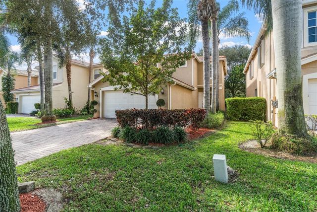 10555 Cocobolo Way, Boynton Beach, FL 33437