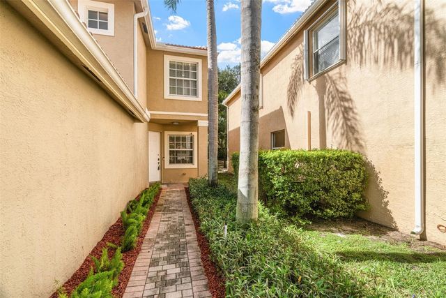 10555 Cocobolo Way, Boynton Beach, FL 33437