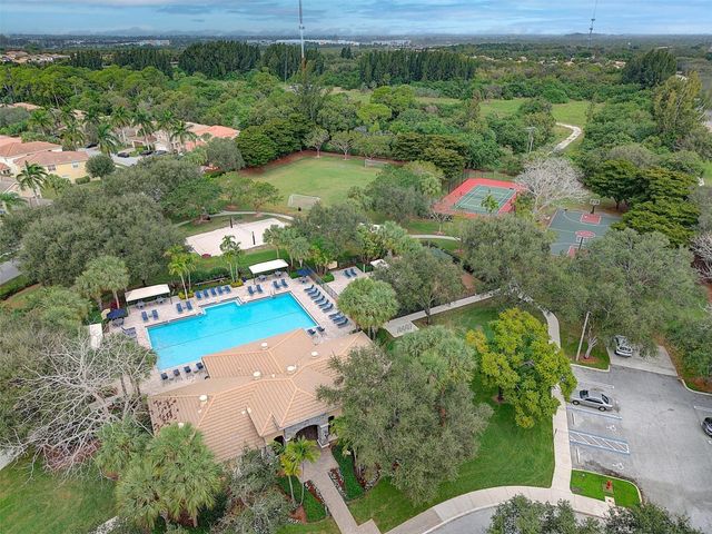 10555 Cocobolo Way, Boynton Beach, FL 33437