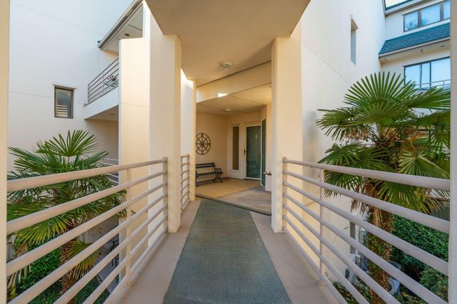 150 Wappoo Creek Drive 9, Charleston, SC 29412