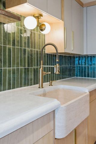 150 Wappoo Creek Drive 9, Charleston, SC 29412