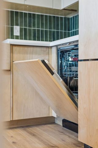 150 Wappoo Creek Drive 9, Charleston, SC 29412