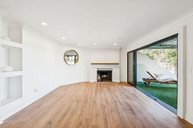 150 Wappoo Creek Drive 9, Charleston, SC 29412