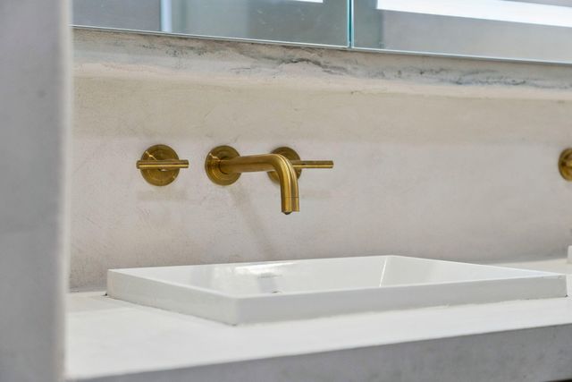 150 Wappoo Creek Drive 9, Charleston, SC 29412