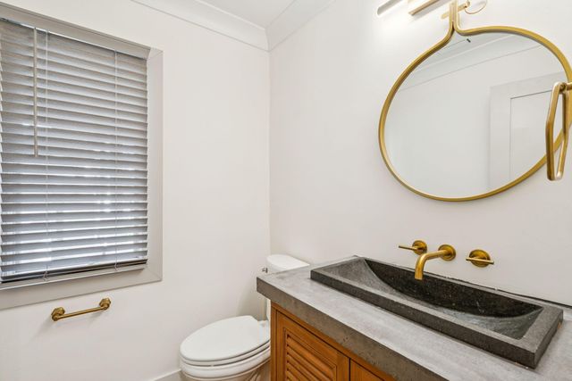 150 Wappoo Creek Drive 9, Charleston, SC 29412