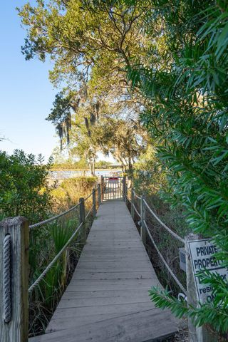 150 Wappoo Creek Drive 9, Charleston, SC 29412