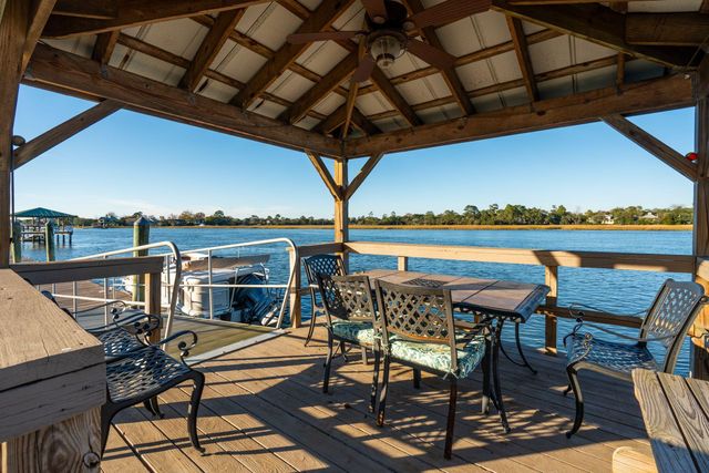 150 Wappoo Creek Drive 9, Charleston, SC 29412