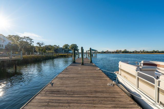 150 Wappoo Creek Drive 9, Charleston, SC 29412