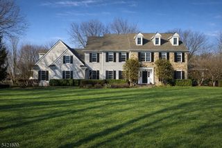 15 Ramsey Rd, Clinton Twp., NJ 08833