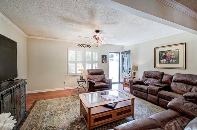 121 Stone Haven Drive, Calhoun, GA 30701