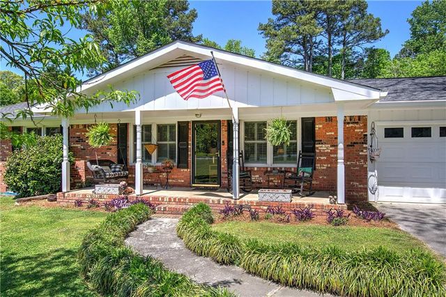 121 Stone Haven Drive, Calhoun, GA 30701
