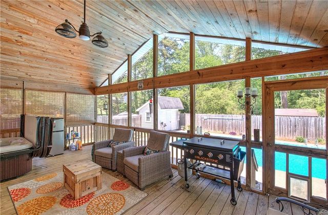 121 Stone Haven Drive, Calhoun, GA 30701