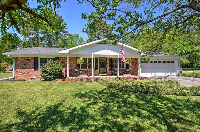 121 Stone Haven Drive, Calhoun, GA 30701