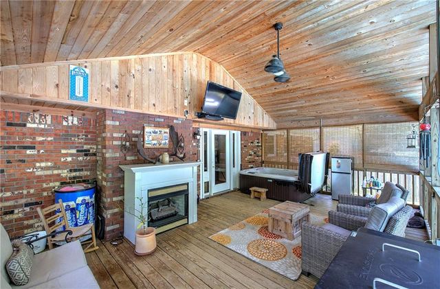 121 Stone Haven Drive, Calhoun, GA 30701