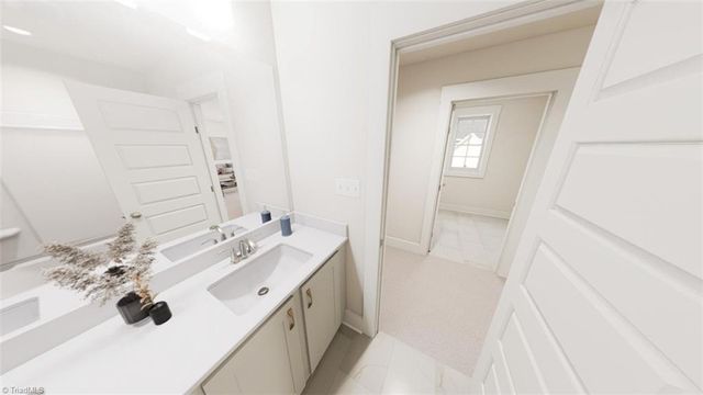 9193 Stoney River Lane, Kernersville, NC 27284