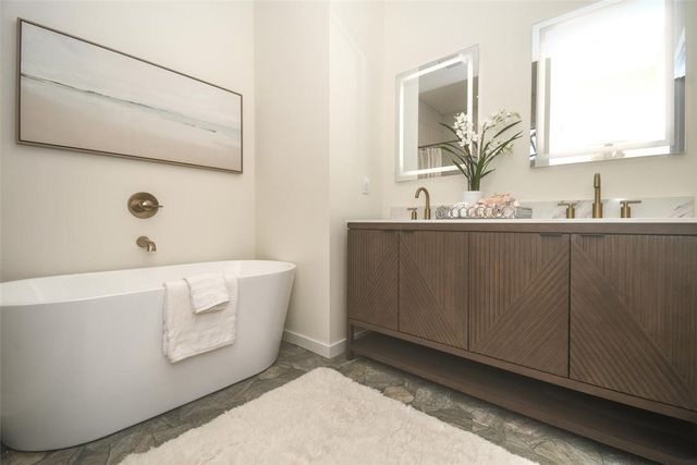 29 Elizabeth Drive, Bella Vista, AR 72715