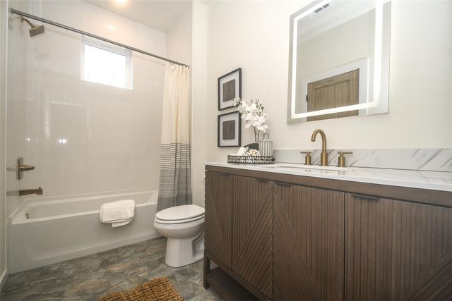 29 Elizabeth Drive, Bella Vista, AR 72715