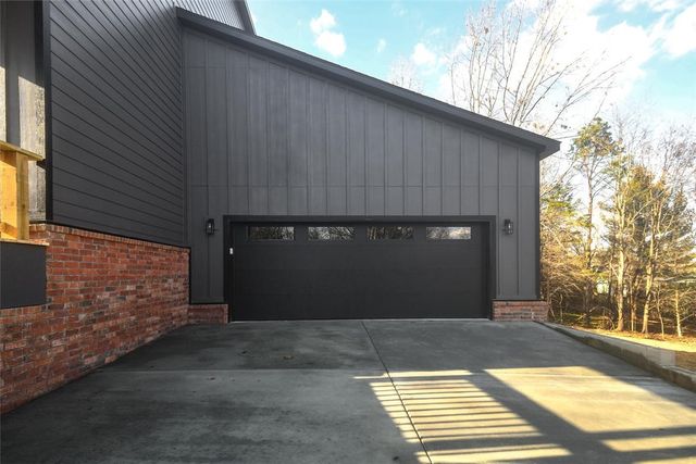 29 Elizabeth Drive, Bella Vista, AR 72715