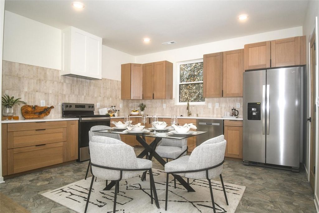 29 Elizabeth Drive, Bella Vista, AR 72715