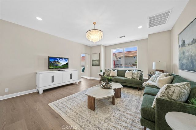 824 Sunset B, Arcadia, CA 91007